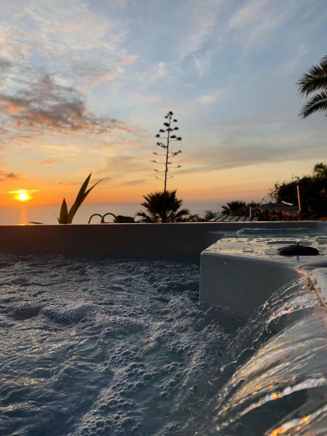 Zenrepublic, Your Private Villa With Outdoor Jacuzzi & Pool With Stunning Ocean Views Puntillo Del Sol ภายนอก รูปภาพ